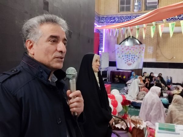 اعتکاف دانش‌آموزی در ناحیه دو شیراز  
