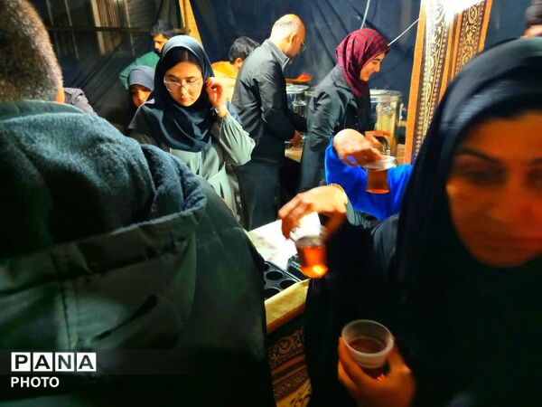 موکب هایی به عشق رهبر شهید