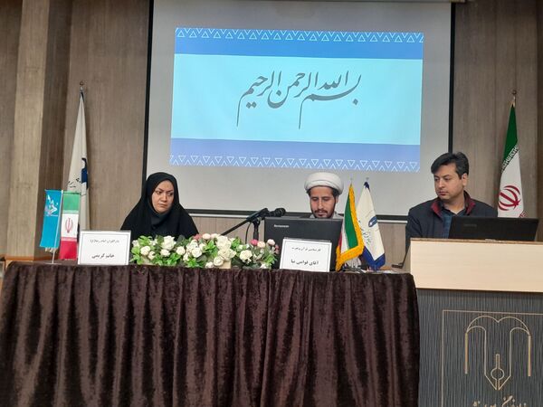 جلسه معاونین و مربیان پرورشی  ناحیه سه در دبیرستان مصلی نژاد حضرت زهرا(س)