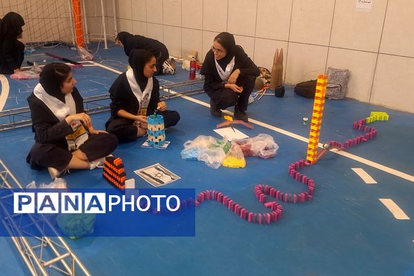 مسابقات بازی‌های فکری رویش دختران مرحله استانی در شیراز