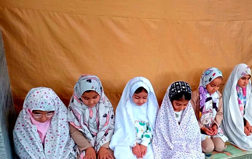 نمازی از جنس حضور نونهالان 