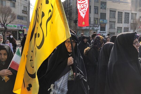 حضور اقشار مختلف شهرری در جشن پیروزی انقلاب 