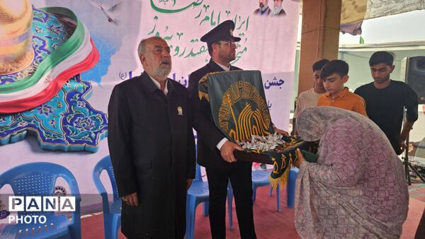 حضور کاروان پرچم آستان امام رضا(ع) در شهر شمیل بندرعباس