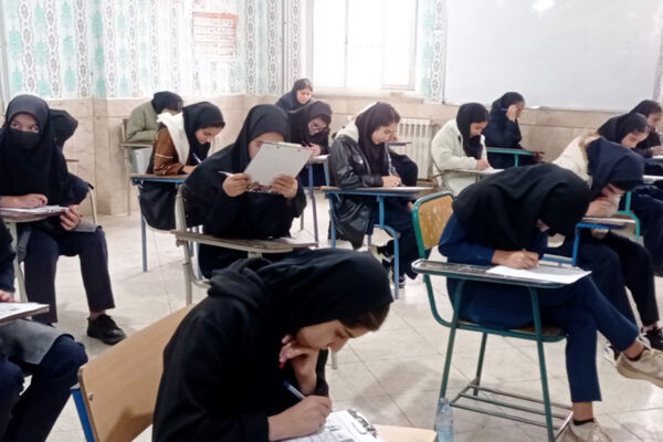 ادامه امتحانات در بهمن ماه