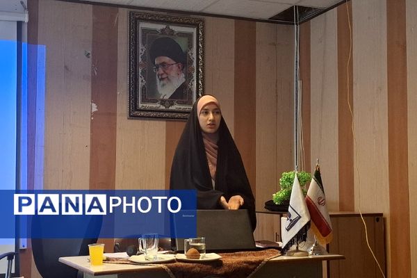 نشست مربیان و معاونان پرورشی فریمان با محوریت قرآن و عترت 