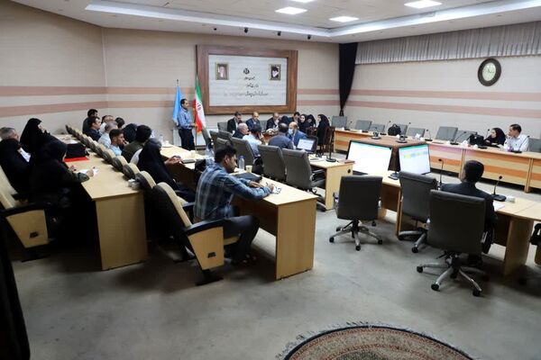 دیدار مردمی مدیرکل آموزش و پرورش آذربایجان شرقی در آستانه بازگشایی مهر