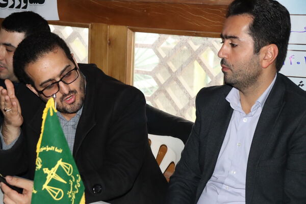 میز خدمت در بخش بندپی شرقی به‌مناسبت دهه فجر