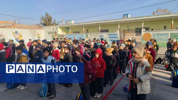 جشن میلاد امام زمان(عج)در دبستان شهید عجمی فدافن کاشمر