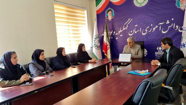 نشست نمایندگان مجلس دانش‌آموزی با رئیس سازمان دانش آموزی کهگیلویه و بویراحمد