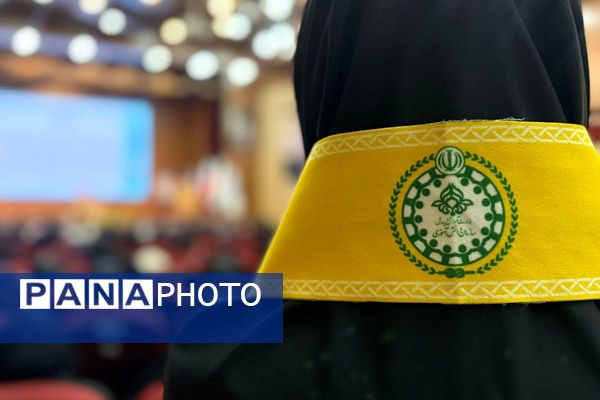 نشست تخصصی افق نو در تربیت جهت اجرایی سازی طرح «ایرانمون»