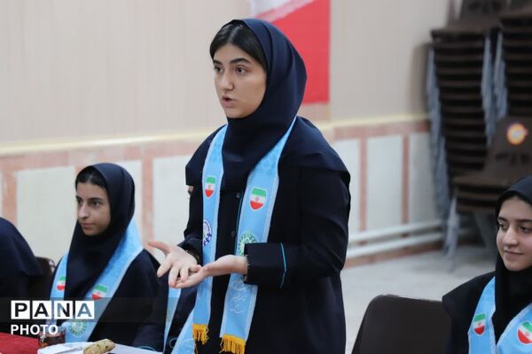 مطالبات بی‌واسطه شورای دانش‌آموزی مدرسه شهید مسافری تبریز با مسوولان وزارت آموزش و پرورش 
