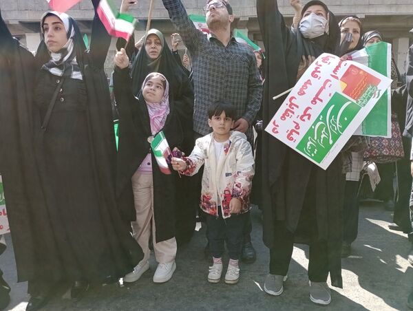 حضور پرشور کودکان در راهپیمایی روز قدس شهرستان قائمشهر