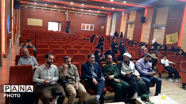 طنین اندازی روایت ۱۳ ماه ایستادگی در قلب اروپا، این بار در شازند
