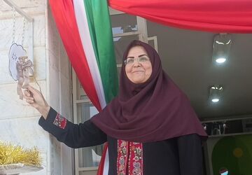جشن جوانه ها در دبیرستان مهر نیشابور