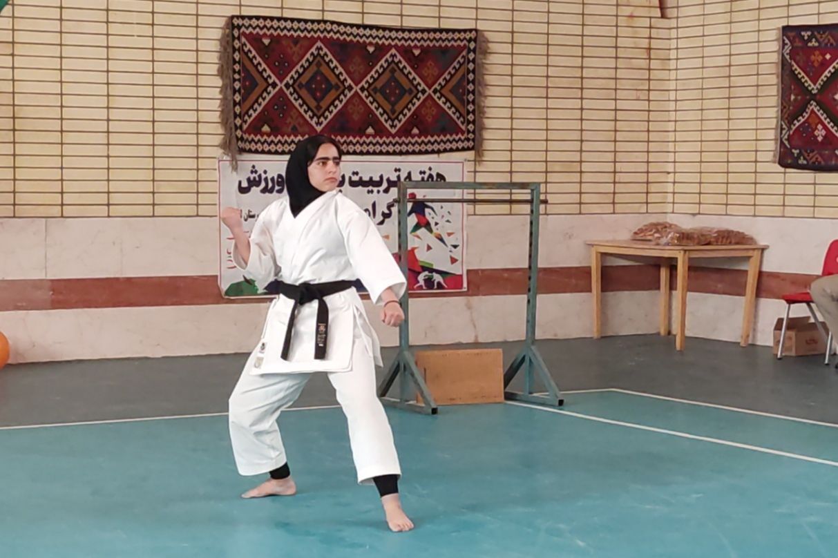 سوت آغاز المپیاد در مدرسه عترت به صدا درآمد