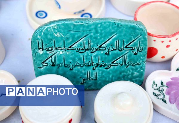 عصر بازار هنرمندان مشهدی در روزهای پنجشنبه