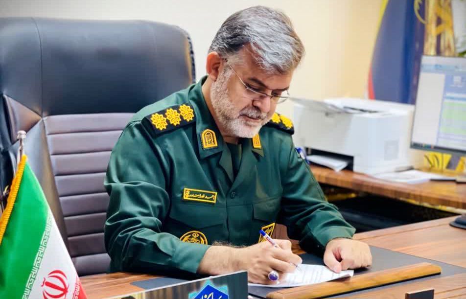 ۹ دی نماد بصیرت و هوشمندی ملت ایران در برابر فتنه‌ها است