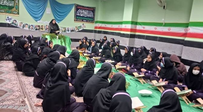 طنین آیات وحی در مدرسه حضرت خدیجه کبری(س) جم