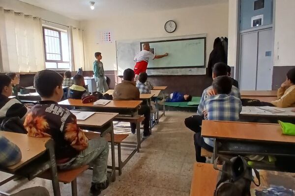 آموزش کمک‌های اولیه در مدرسه شهید فتوحی رباط‌کریم