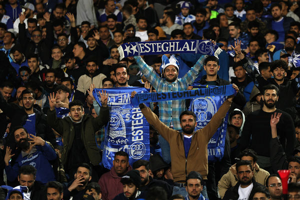 دیدار تیم‌های استقلال و پرسپولیس