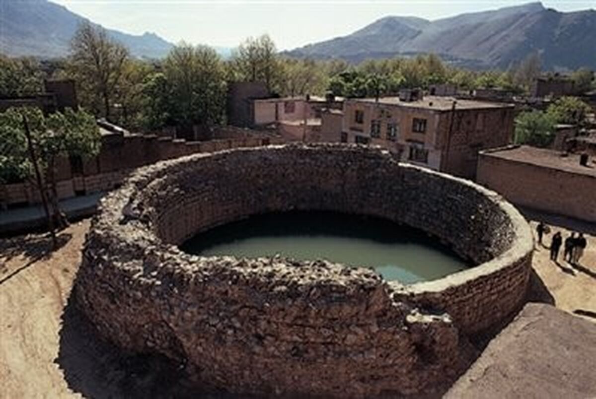 گرداب سنگی خرم‌آباد؛ مکانی پر رمز و راز با طبیعتی بی‌نظیر