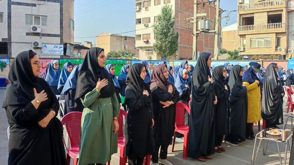 مانور استانی بازگشایی مدرسه در دبیرستان بهار آزادی قائمشهر