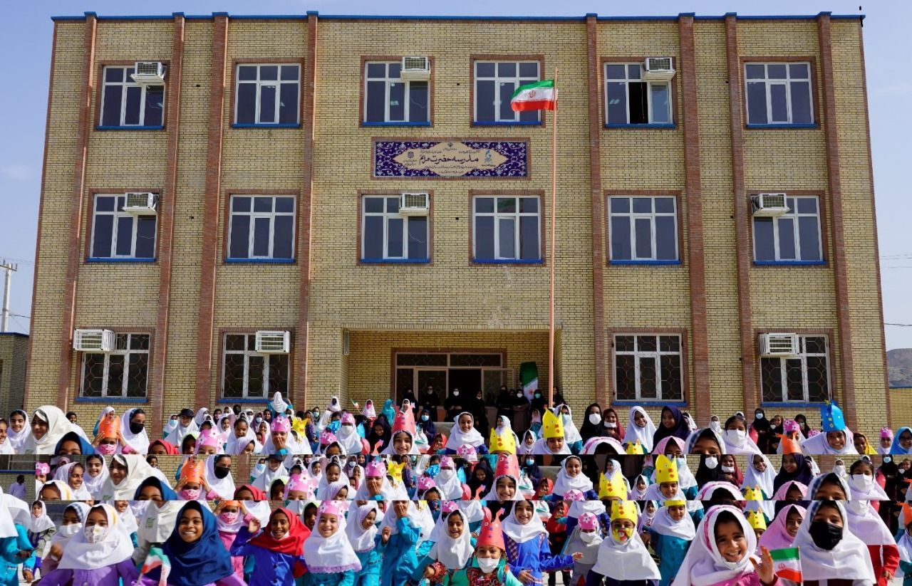 یک ایران در خدمت آموزش‌و‌پرورش؛