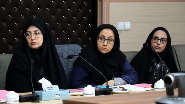 رویداد الگوسازی از زنان موفق و فعال در گفتمان الگوی سوم زن مسلمان