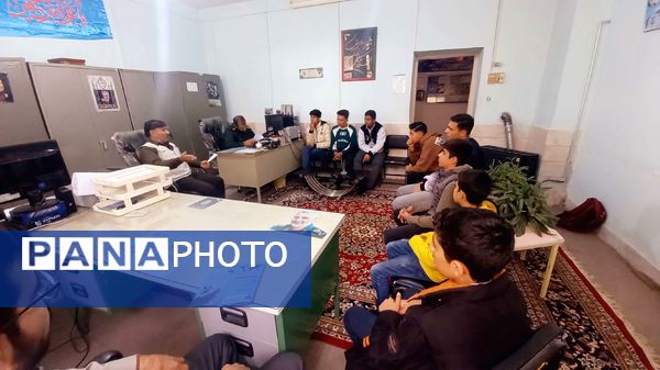 برگزاری جلسه فرمانده واحد‌های بسیج دانش‌آموزی در شهرستان خلیل‌آباد 