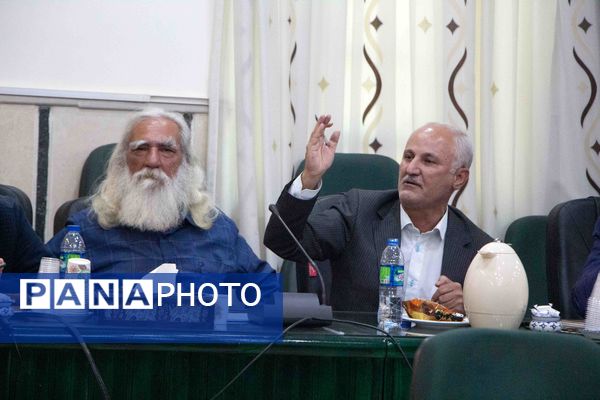 نشست‌خبری مدیرکل آموزش و پرورش استان یزد