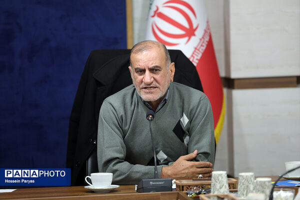 جلسه مدیران استان‌ها با شورای معاونان سازمان دانش‌آموزی 