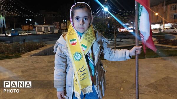 حضور پرشکوه پیشتازان فارسان در راهپیمایی 
