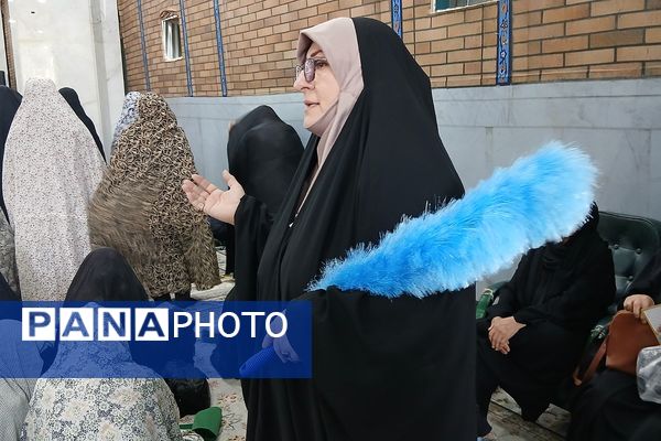 نماز عید قربان، تجلی بندگی خدا