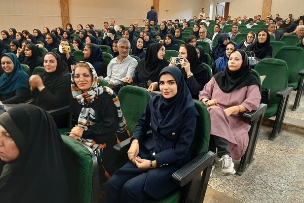 جشن سپاس معلم در تالار معلم ناحیه 3 شیراز