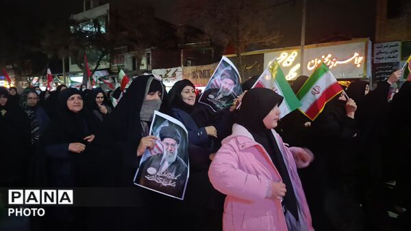 حضور با شکوه مردم آشخانه در هشتمین شب عزاداری رهبر معظم انقلاب