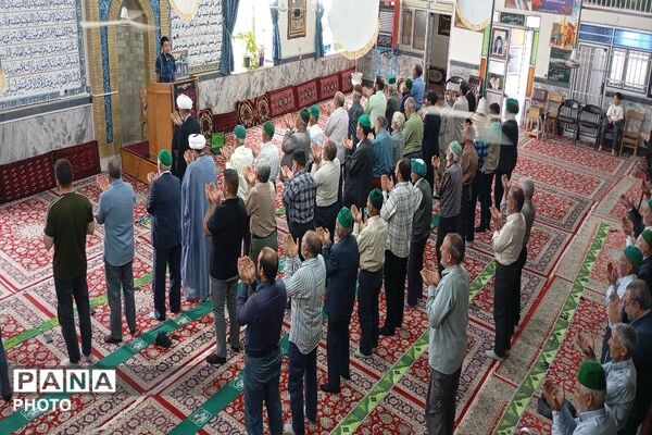 همبستگی مردم بار در اقامه نماز عبادی‌سیاسی جمعه