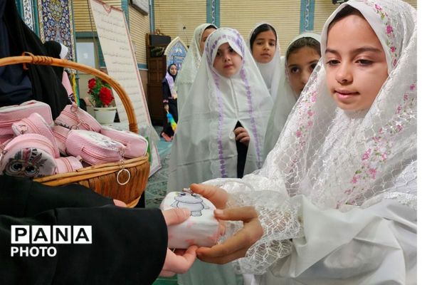 برگزاری اجلاس نماز در مسجد صاحب‌الزمان(عج) شهرک کاووسیه