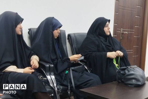 نشست فرماندهان بسیج دانش‌آموزی در بهارستان