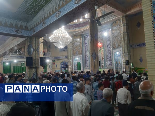 نماز عبادی سیاسی جمعه با حضور پرشور عموم مردم شهرستان ورامین