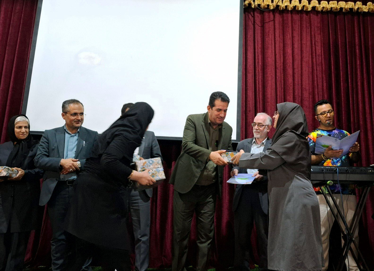آیین برگزاری روز جهانی ناشنوایان 