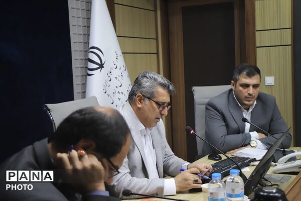 جلسه ستاد اربعین حسینی در اداره کل آموزش و پرورش شهر تهران