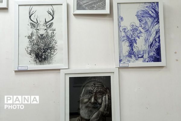 ردپایی از نقش و نگار در نمایشگاه دائمی شهرداری قرچک با آثار جشنواره دانش‌آموزی فرهنگی- هنری فردا