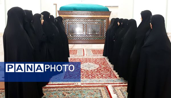 ویژه برنامه اذن خدمت؛ روایتی متفاوت از آقای شهید