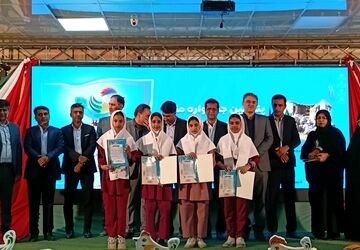 برگزیدگان «جشنواره ملی تئاتر درسی» در میناب معرفی شدند