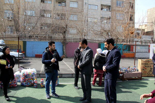 چرخ‌هایی که با درب بطری می‌چرخند