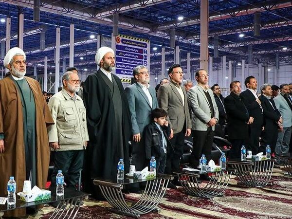 هفدهمین نمایشگاه قرآن و عترت در مشهد آغاز به کار کرد