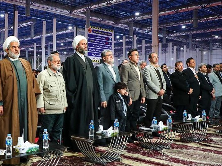 هفدهمین نمایشگاه قرآن و عترت در مشهد آغاز به کار کرد