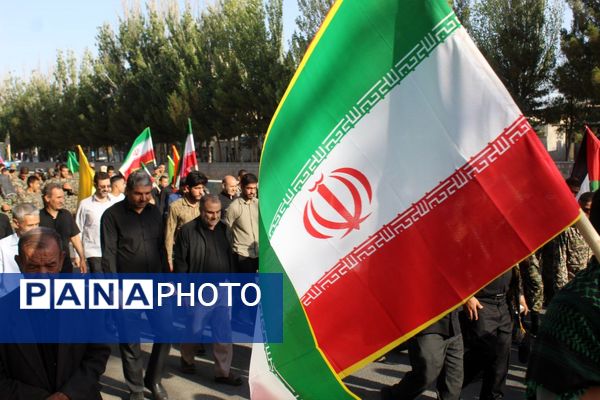 ملکان در مسیر عشق