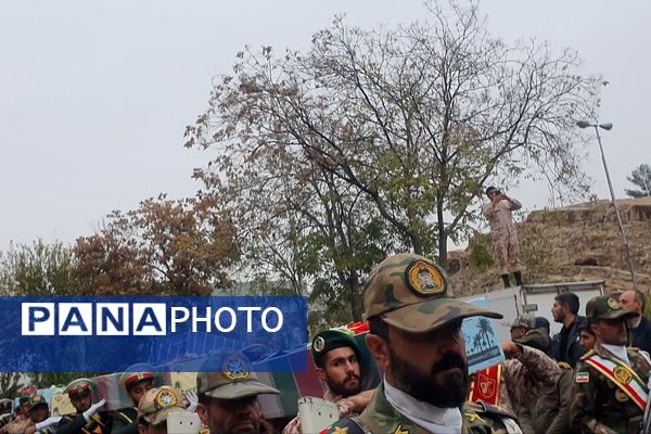 تشییع پیکر پاک و مطهر شهدای گمنام در شیراز 