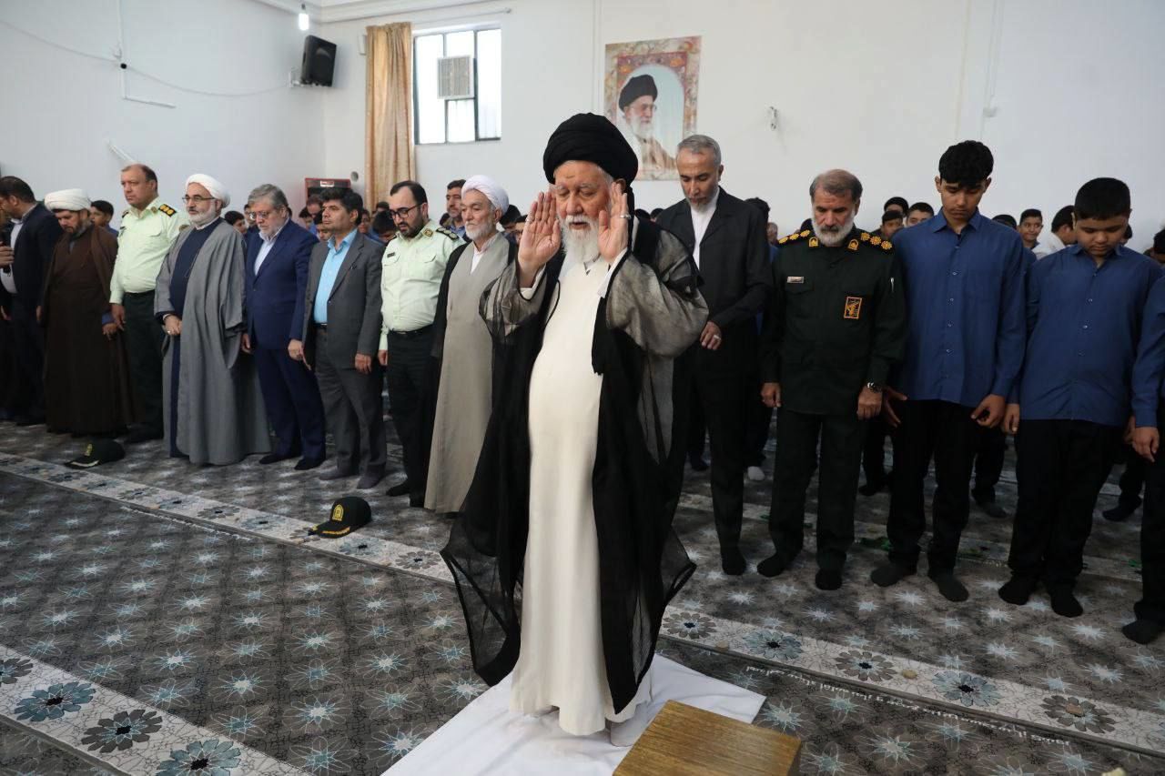 نماز در مدارس به فرصتی ارزشمند برای آرامش و رشد دانش‌آموزان باید تبدیل شود